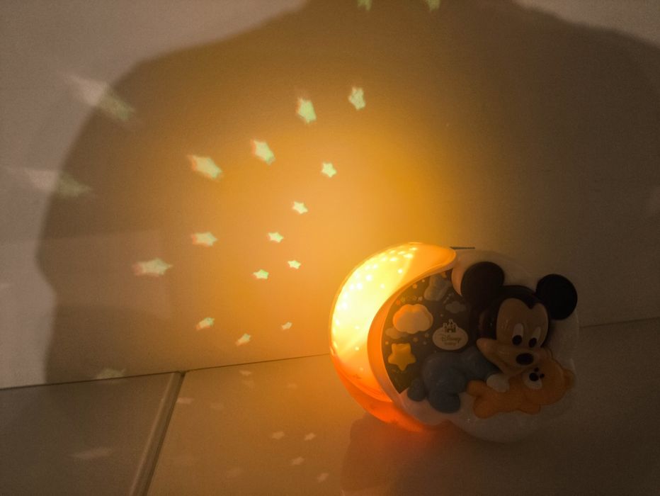 Luz para bebé - criança