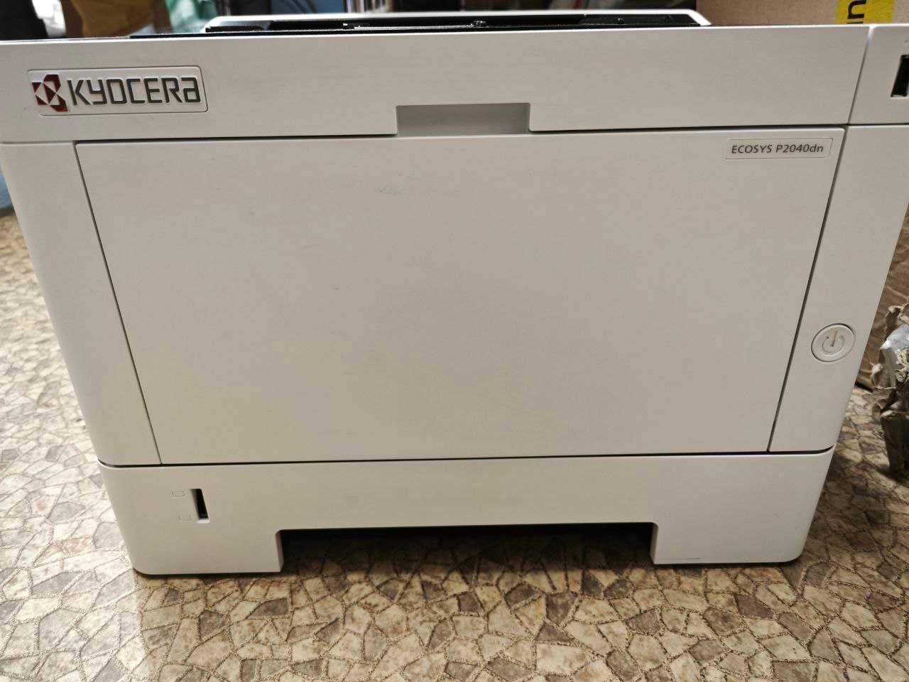 Продам Лазерний принтер Kyocera P2040DN /