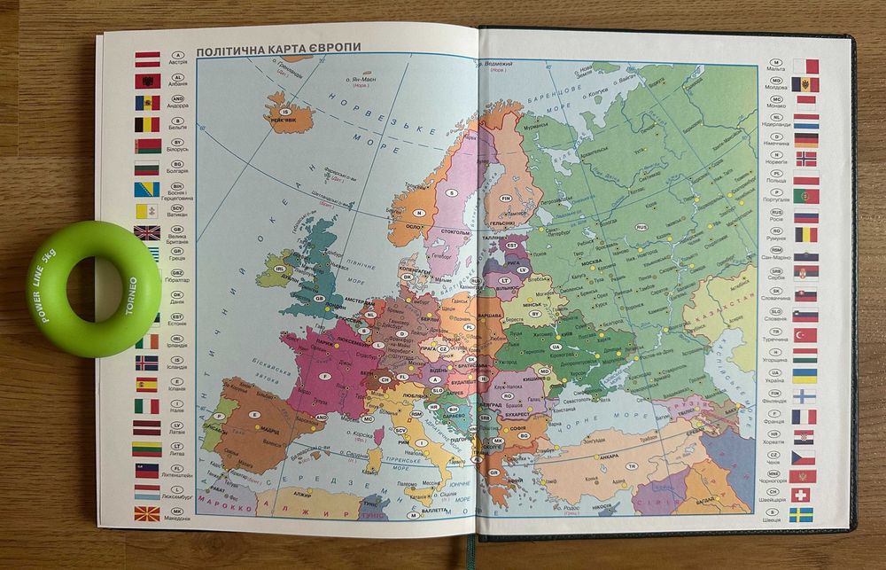 Настольная книга, Деловой Ежедневник формат А4, датированный