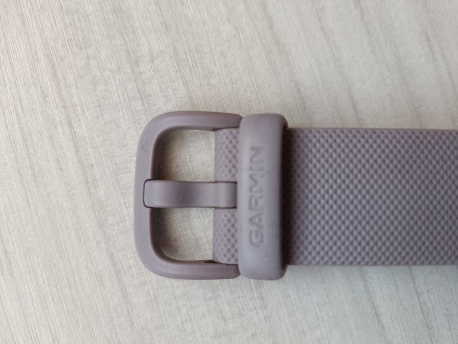 Смарт годинник Garmin Venu SQ