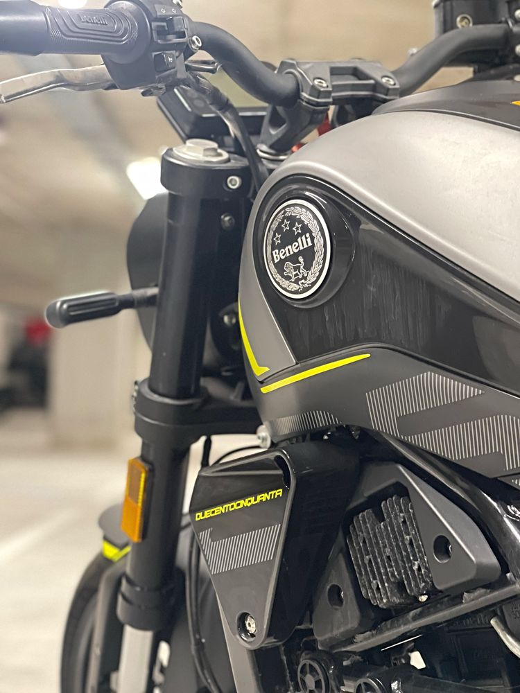 Benelli Leoncino 250