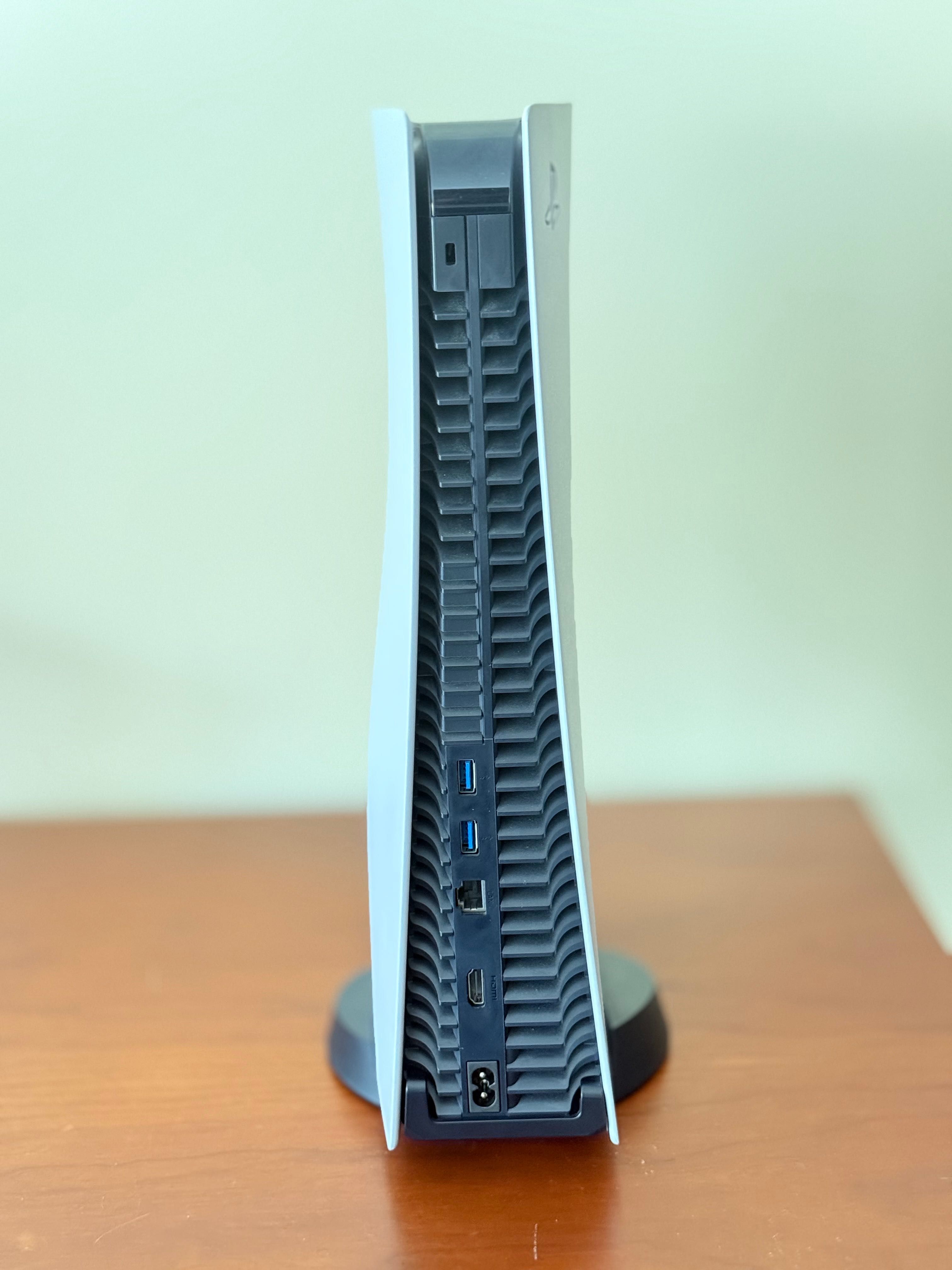 PLAYSTATION 5 Edição Standard