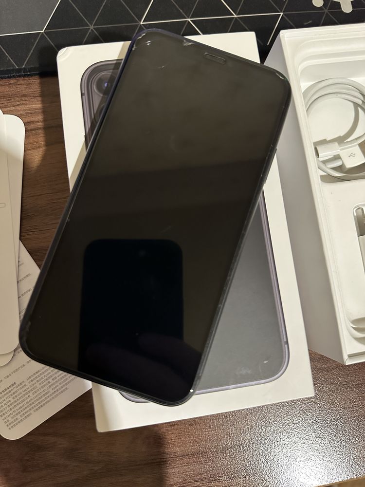 Идеал IPhone 11 64GB Dual Sim состояние 5/5