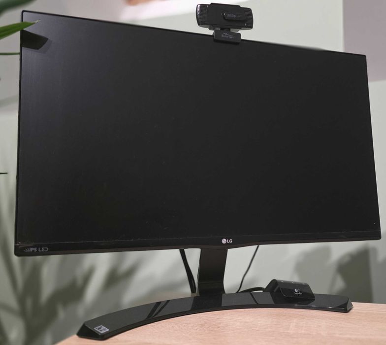 monitor LG 23MP68VQ-P czarny