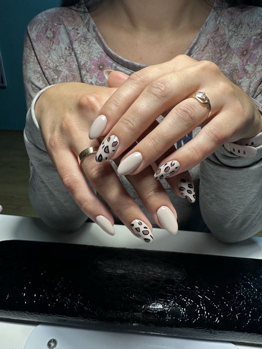 Запрошую на манікюр !