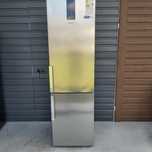 Lodówka Whirlpool 203cm. Inox NoFrost.