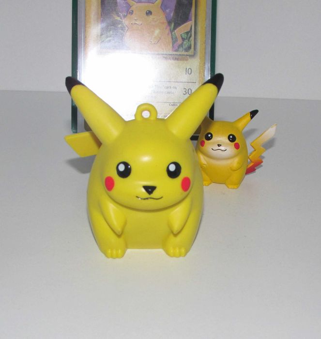 Pack Pikachu's 1999 Vintage