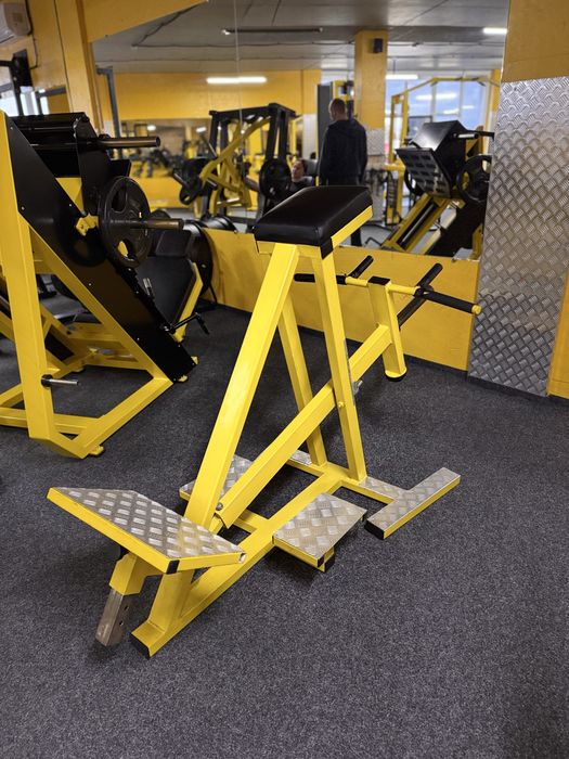 Т образная тяга с упором в грудь / тренажер Т тяга