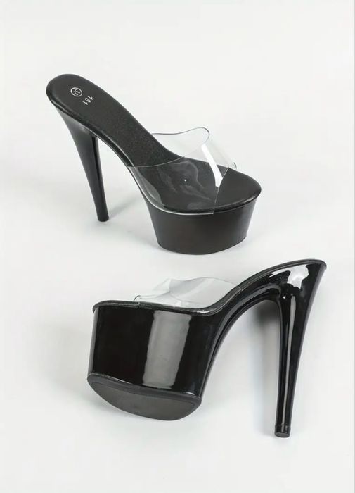 Туфли на высом каблуке(стрипы!)