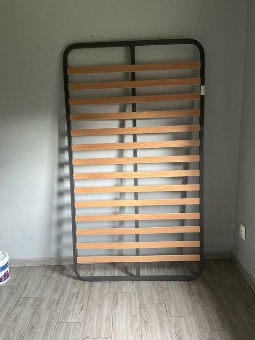 Estrado de cama como novo