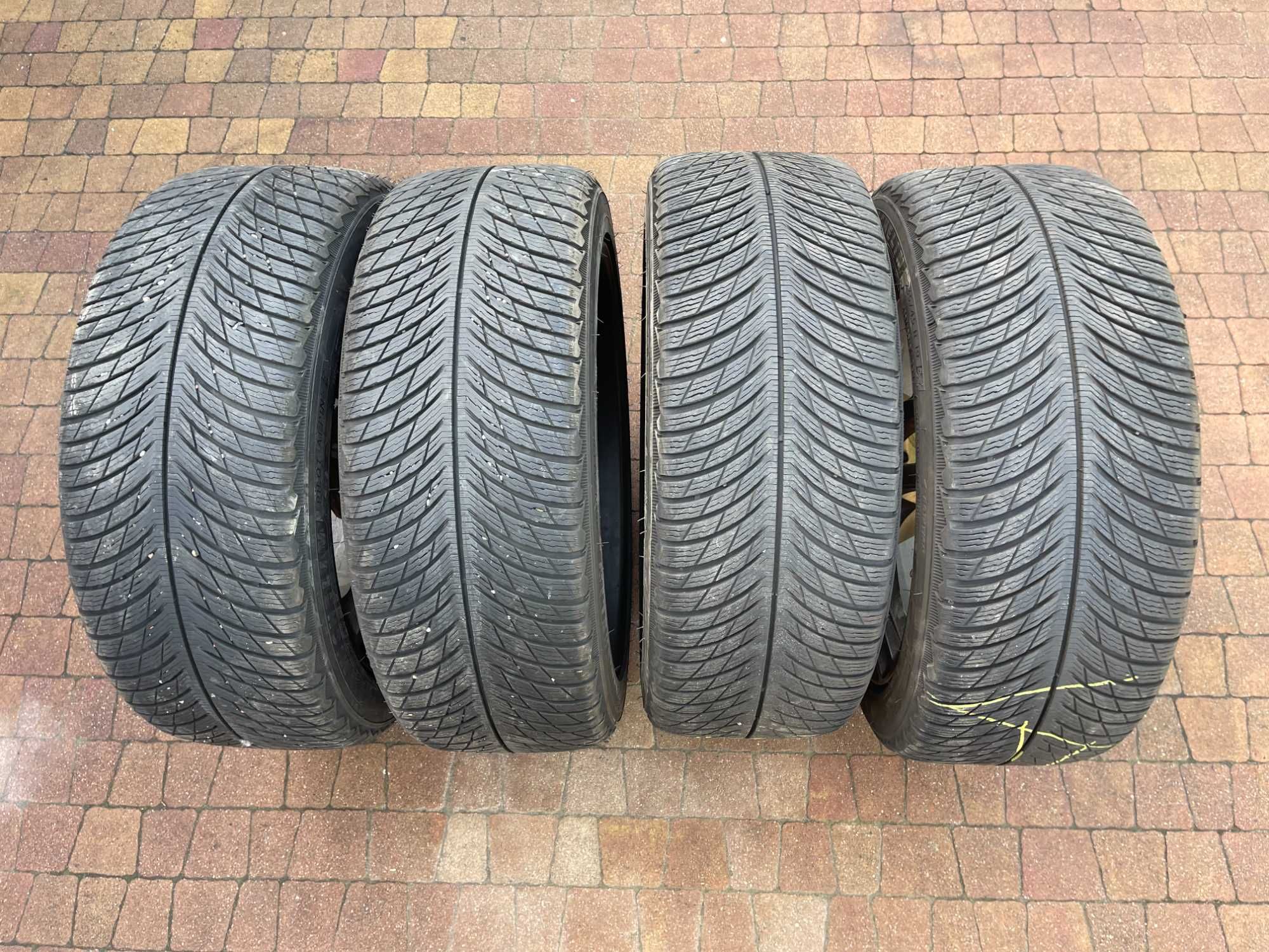 3692. Koła zimowe Audi A8 D3 oryginał 5x112 235/45/19 Michelin 2022r