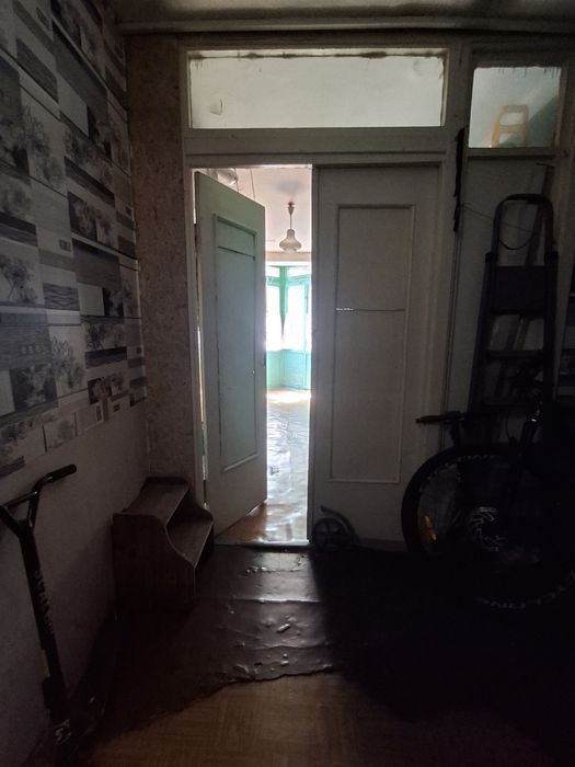 Продаж великої кімнати в гуртожитку.  РЕМЗАВОД.