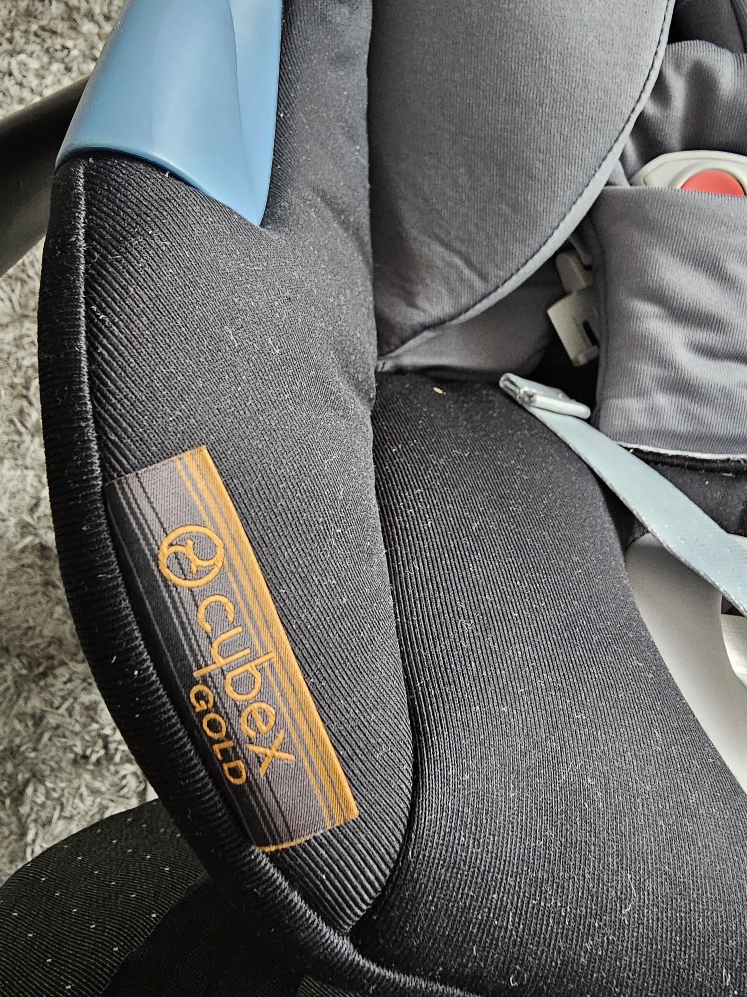 Sprzedam fotelik Cybex Aton M z bazą Cybex Base M