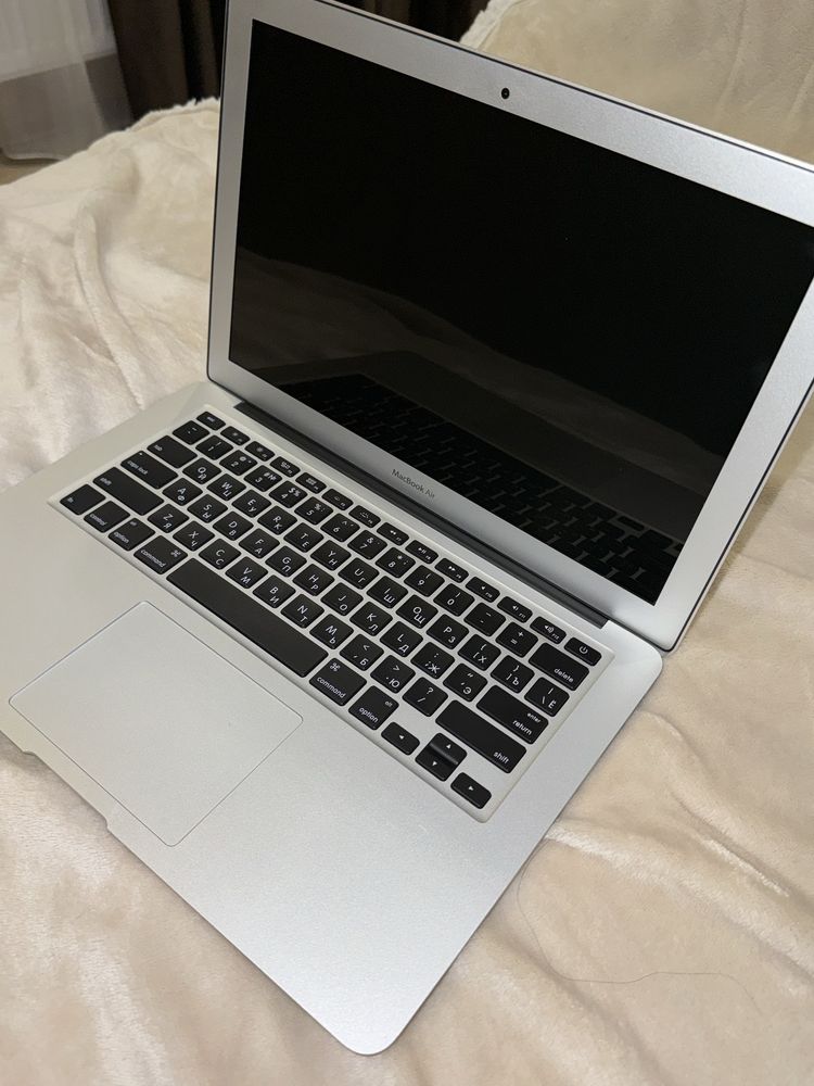 Макбук MacBook Air 13, ідеальний стан