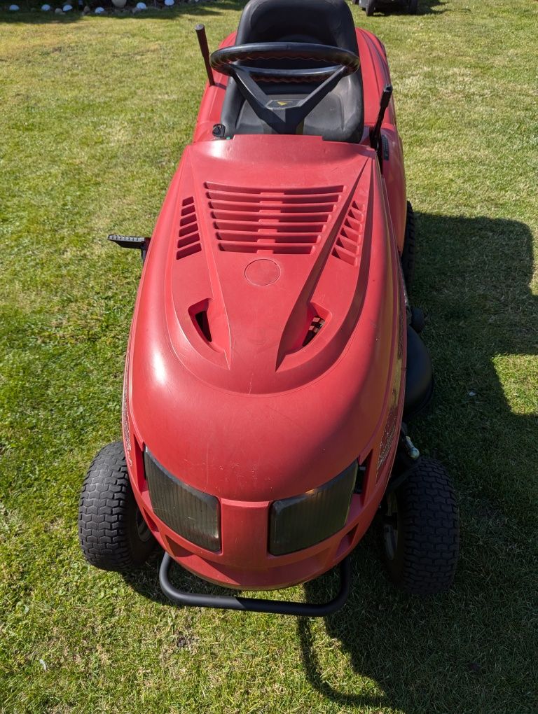 Kosiarka traktorek Castelgarden Twin-Cut Briggs Stratton 16/102