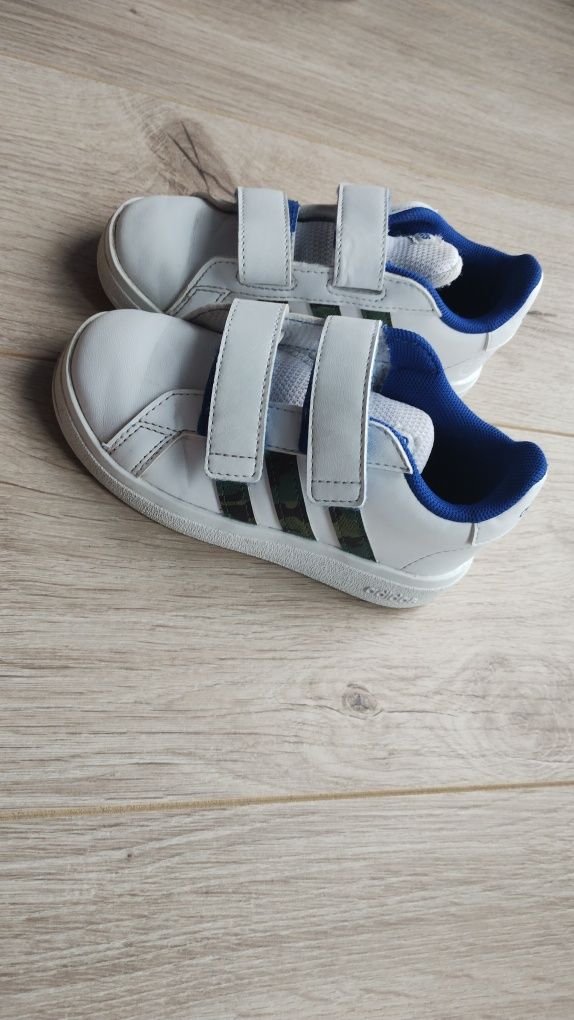 Buty dziecięce Adidas rozmiar 25 Wkładka 14,5c GRATIS SANDAŁKI m