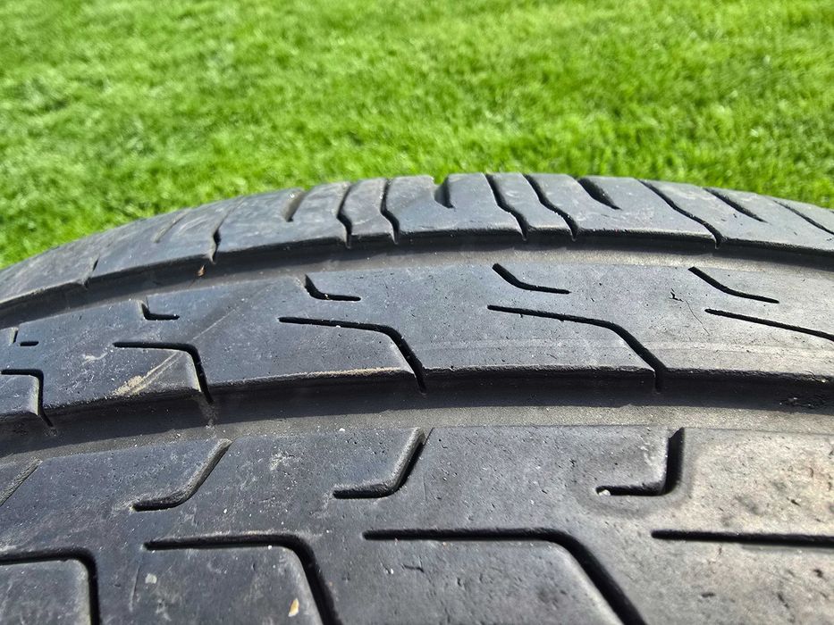 Komplet opon Continental EcoContact 6 185/65/R15 88H, bieżnik 5-6mm