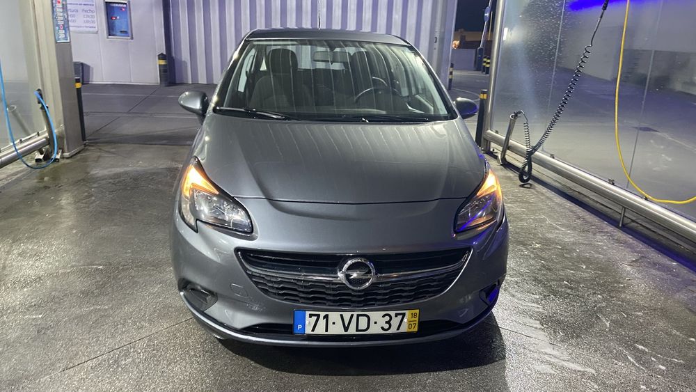 Opel Corsa 1.3 CDTi Business Edition Diesel • 2018 • 204000 km