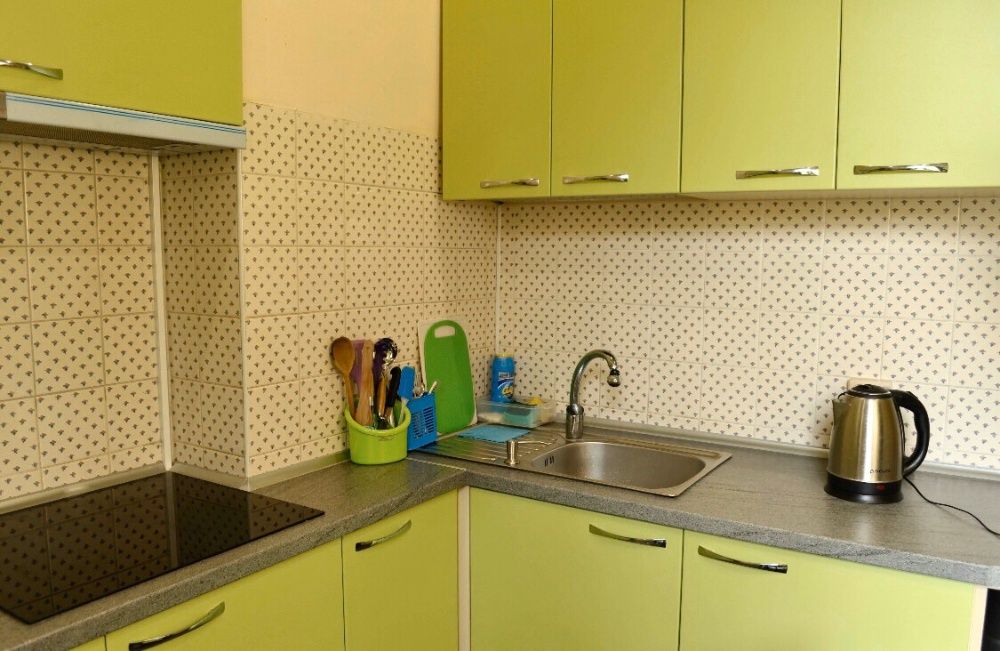 Оренда в 4-місному номері, м.Вокзальна, Центр, Дмитрівська--555.biz.ua