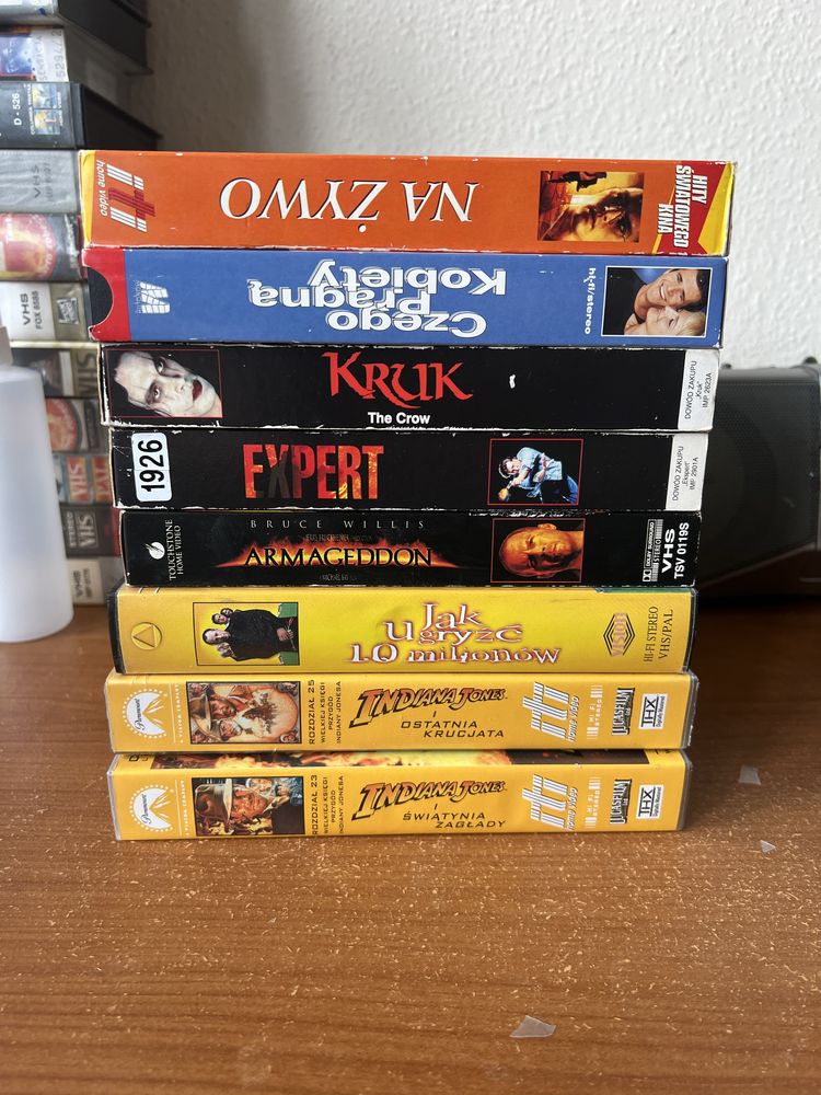 Kilka kaset video vhs