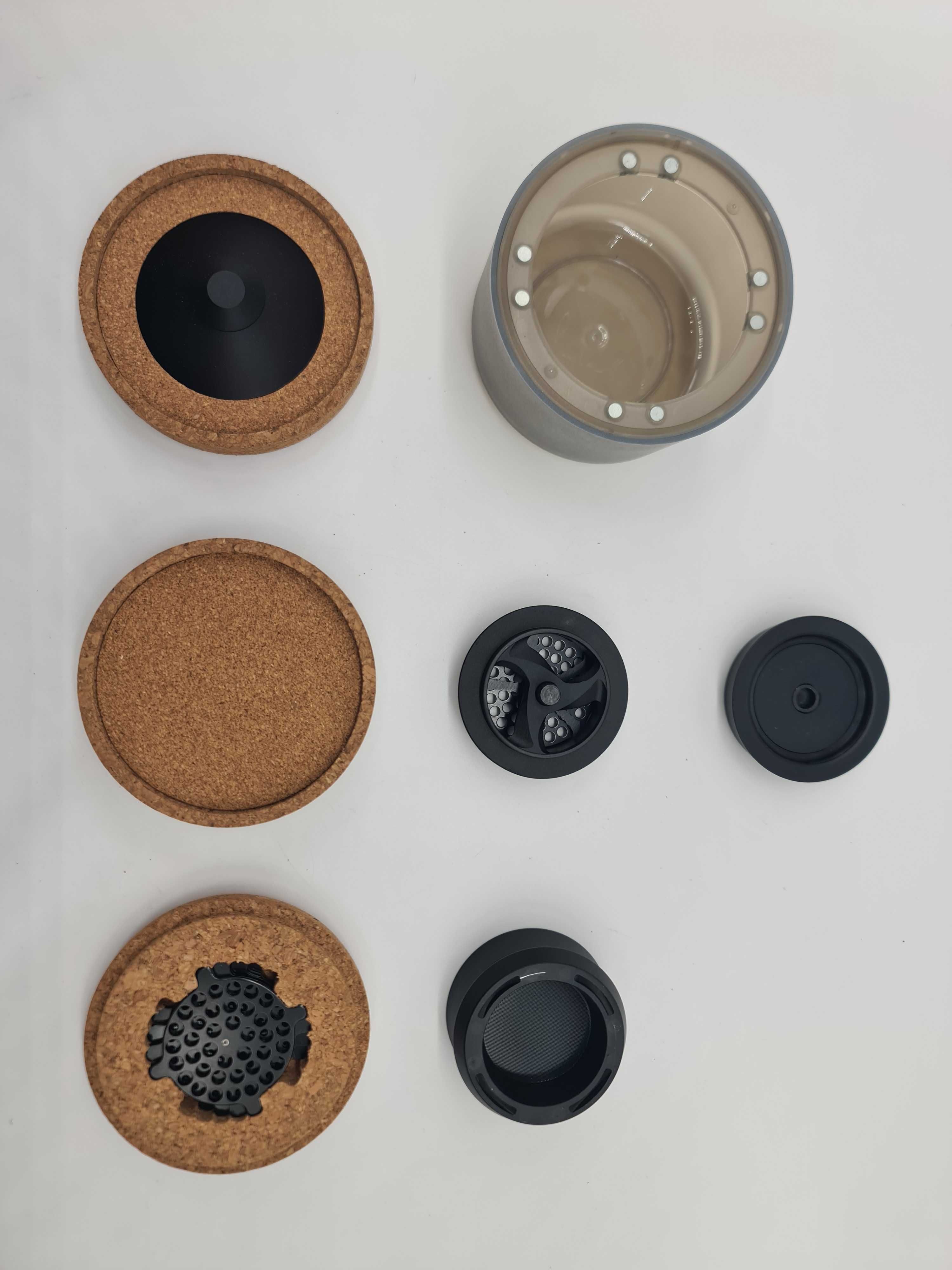 Moedor para ervas  / KLIP Grinder da HOJ novo
