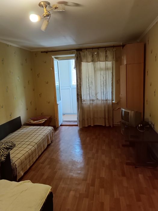 Таврический.почасово-посуточно квартиры