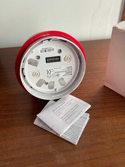 Notifier by Honeywell NRX-WS-RR Sirene endereçável por rádio - NOVO