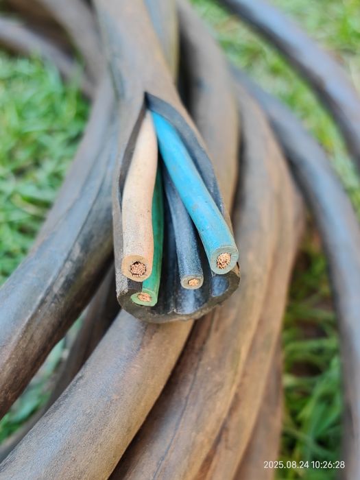 Кабель силовий три фази 4 жили резиновий