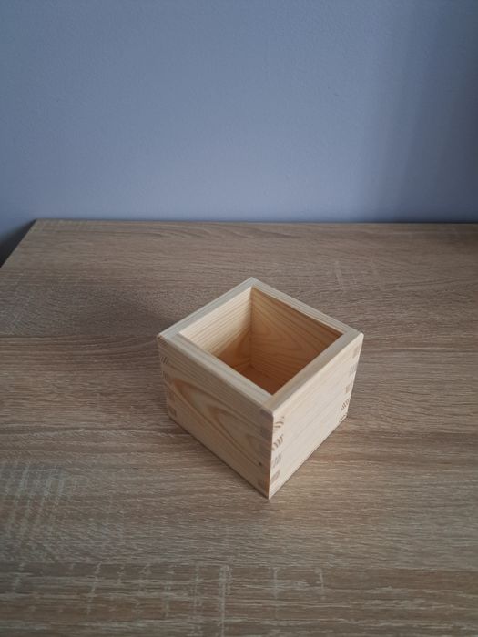 Skrzynka drewniana