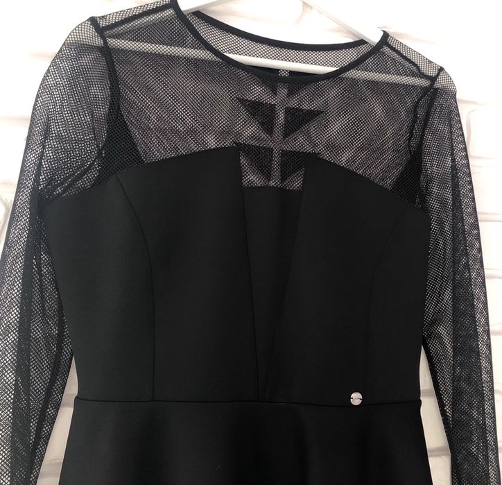 Wieczorowa sukienka Simple