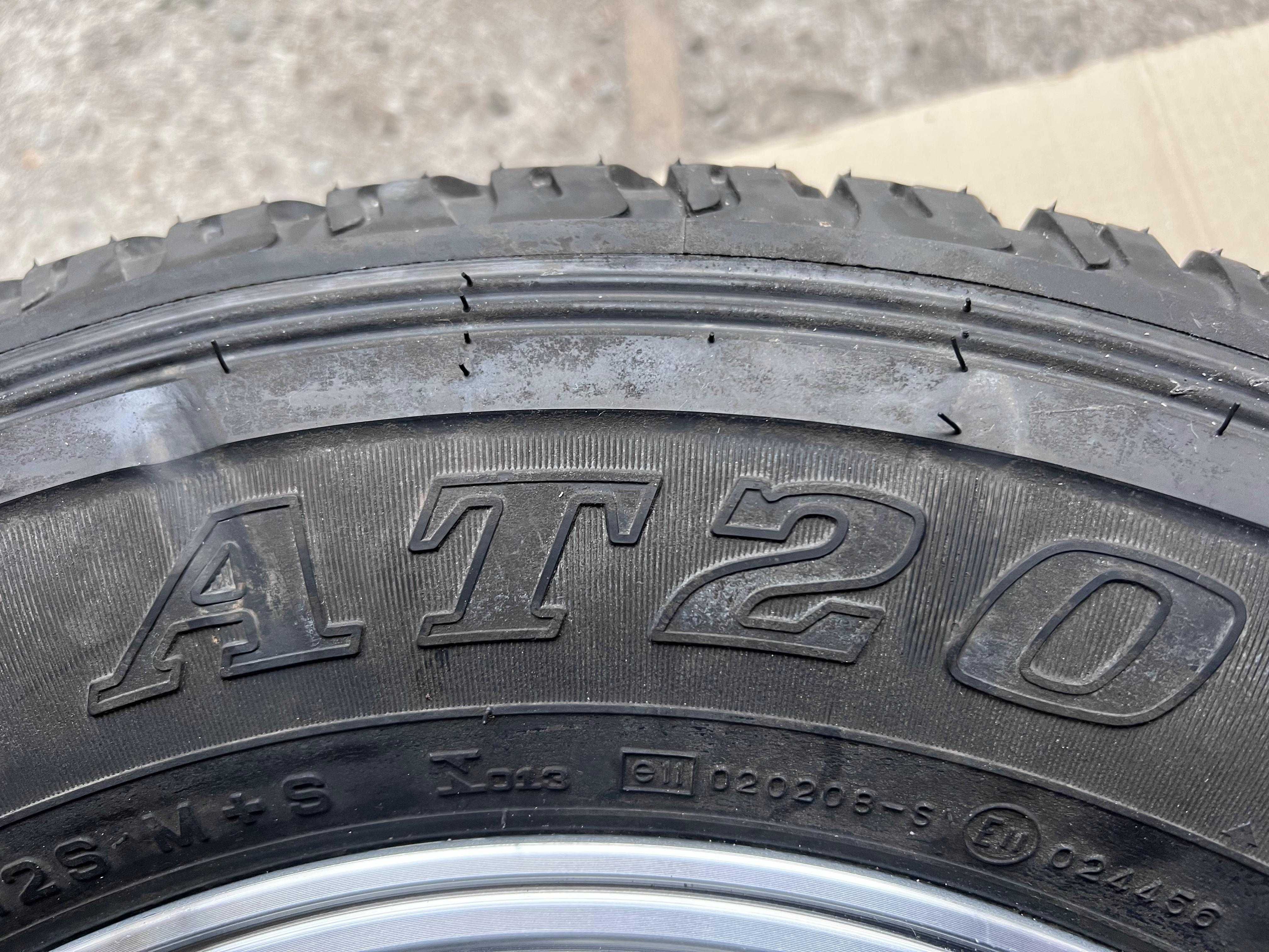 4 Шины Dunlop AT20 Grandtrek 265.65 R17