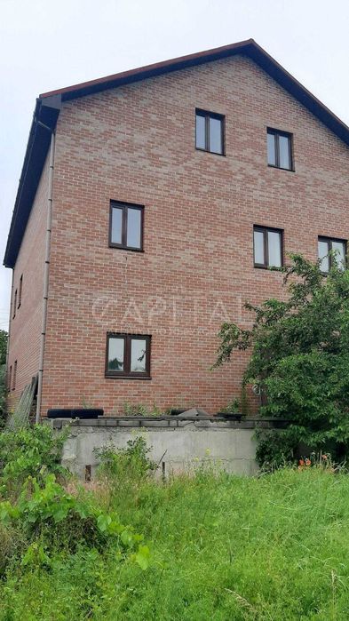 Котедж біля р Дніпро СТ"Дніпровець"