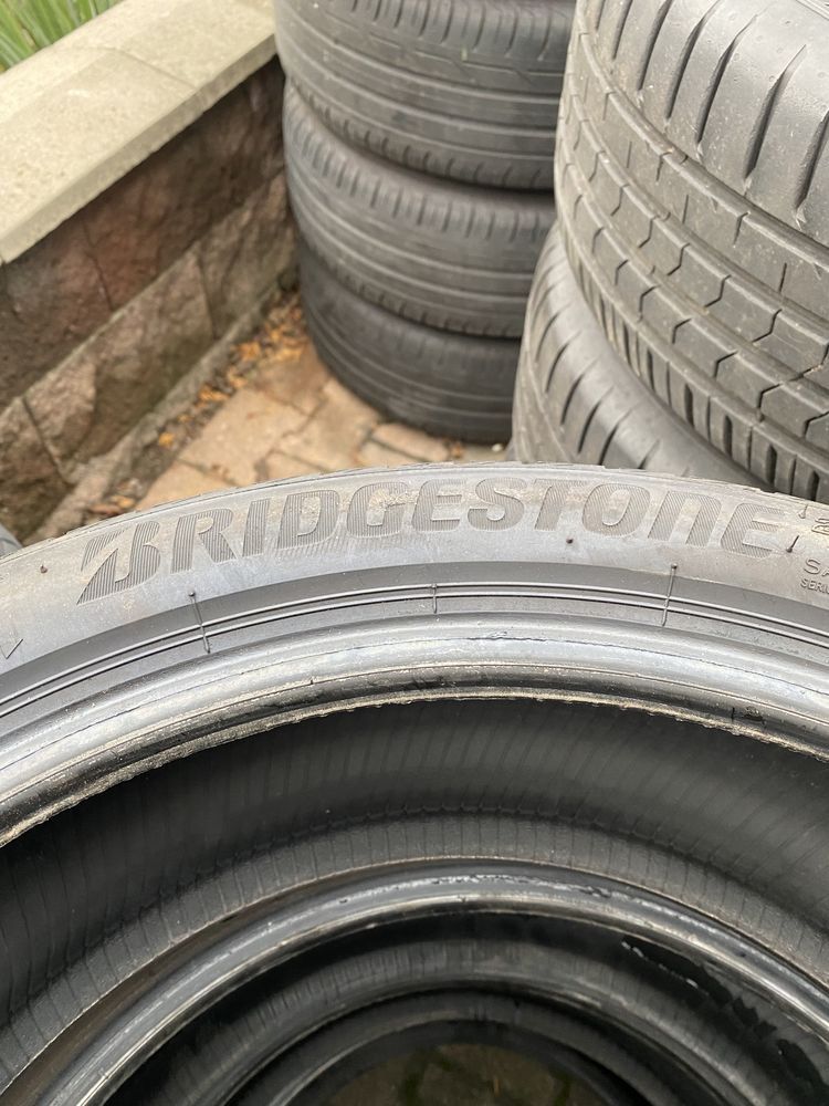 Резина, шини, літо, 225/40/18 Bridgestone 2020р.