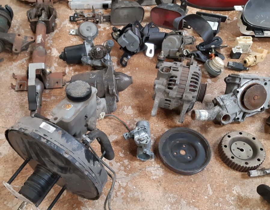 Peças usadas mazda 323