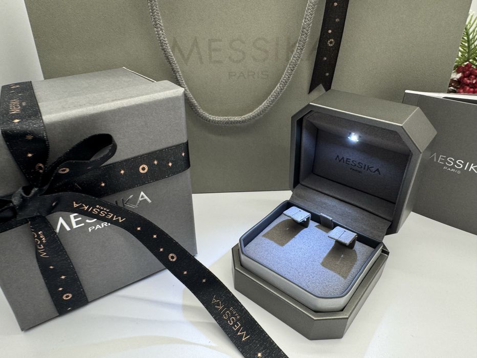 Коробка для сережек Messika Мессика.Новый.