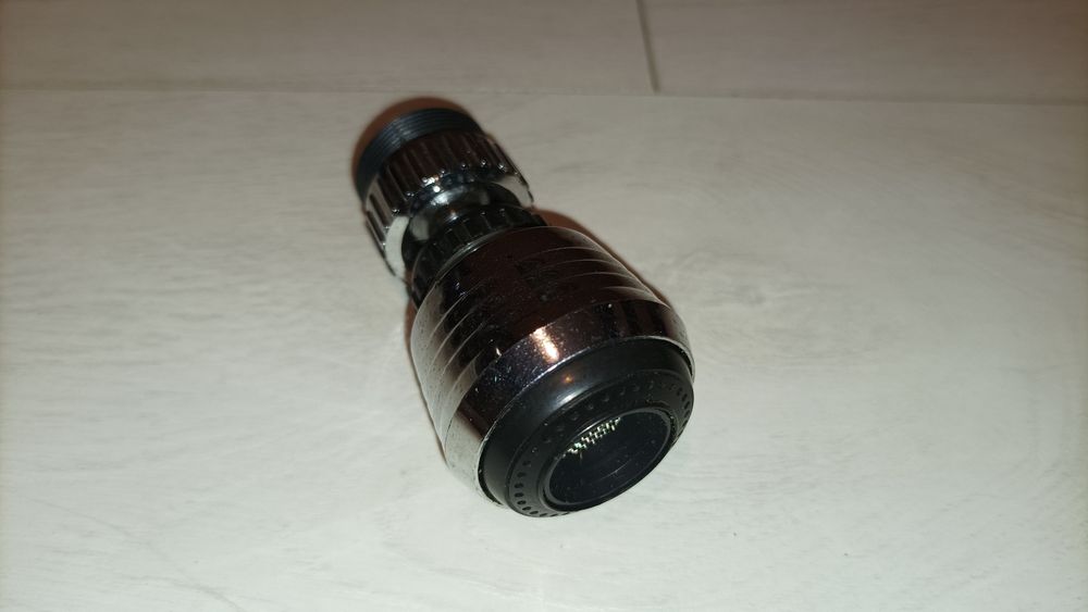 Аэратор насадка на кран экономитель воды.