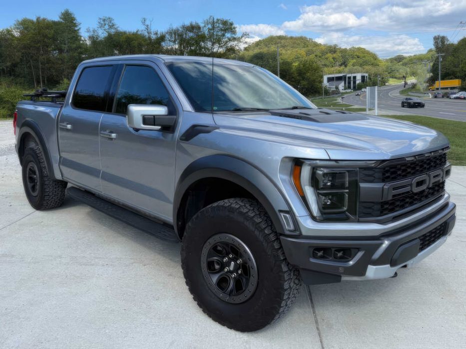 Ford F-150 Raptor      2021