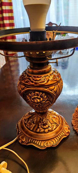 Duża lampa z abażurem PRL-U