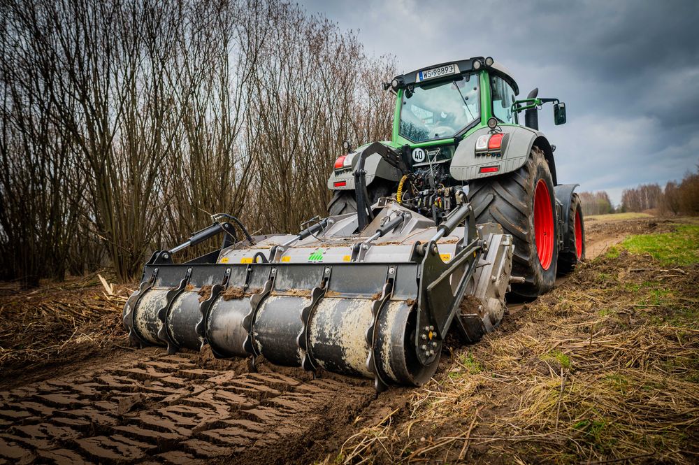 Mulczowanie działek, rekultywacja pól do 40cm w głąb gruntu!!