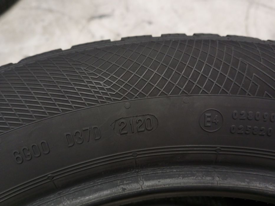 Зимові Шини БВ 225/55 R17 CONTINENTAL Winter Contact TS 850P XL Склад