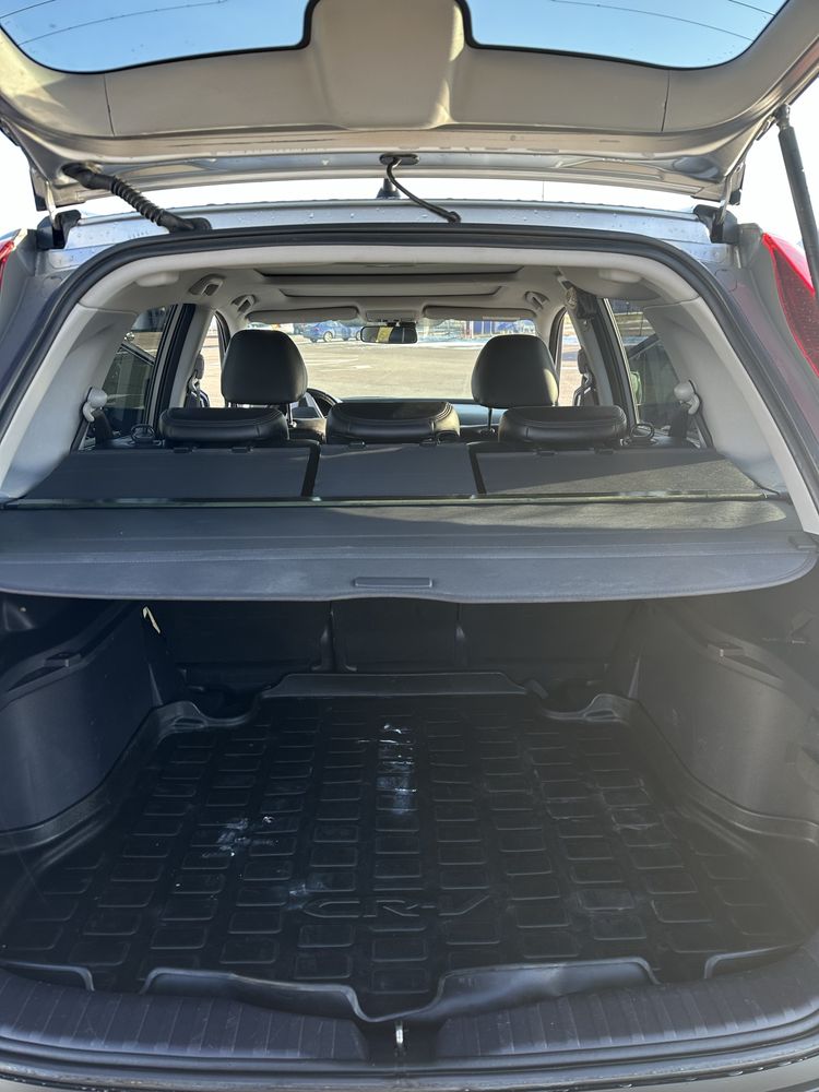 Продам Honda CR-V III