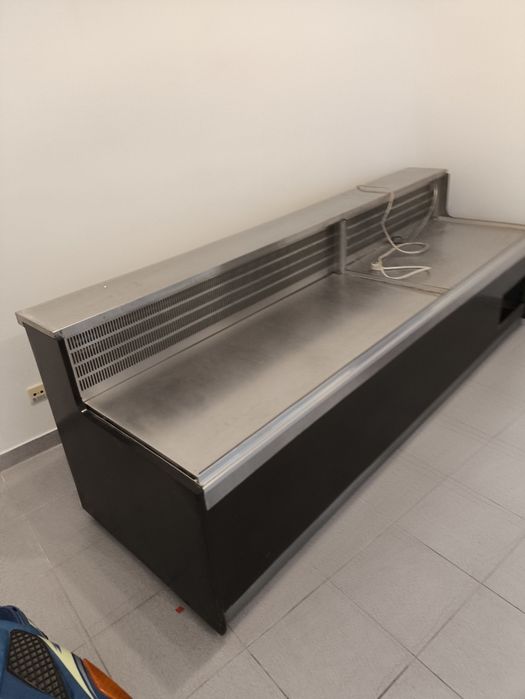 Vitrine de refrigeração