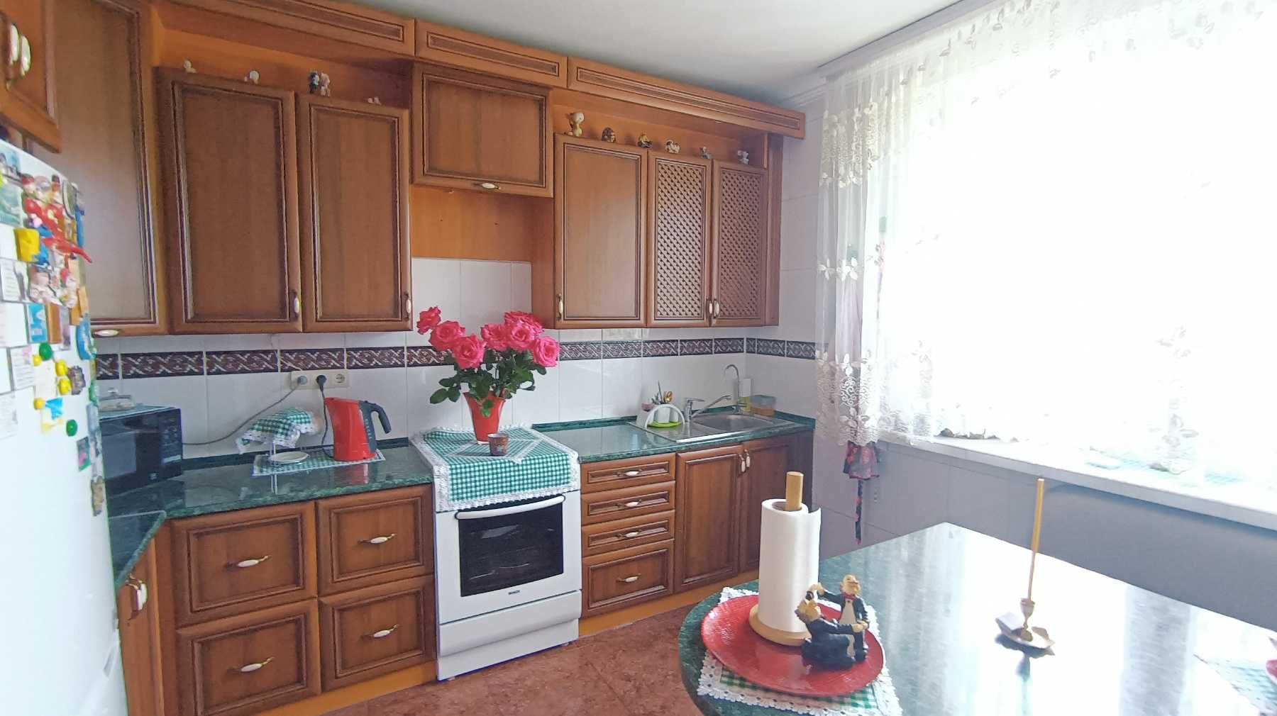 Продаж елітного будинку район Автовокзал-1, вулиця Селекційна