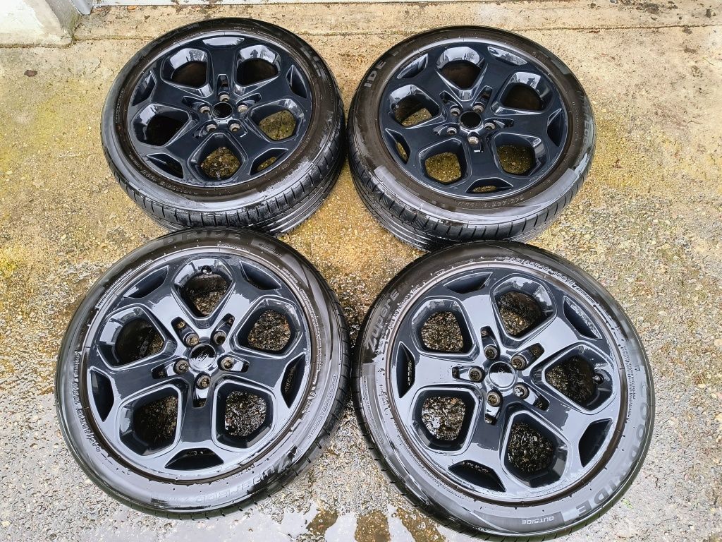 Komplet kół Alu Ford 5x108 + opony lato 245/45/18 cali z 2023roku +7mm