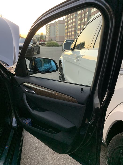BMW X1 2012 (M пакет)