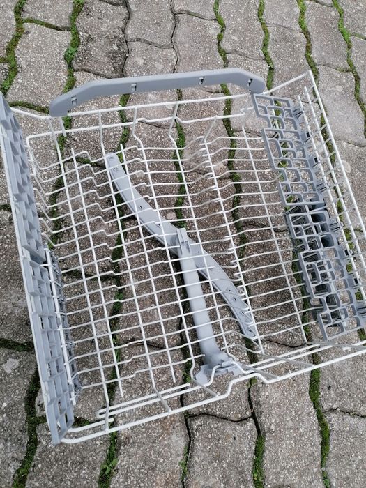 Cesto superior de máquina de lavar louça Ariston