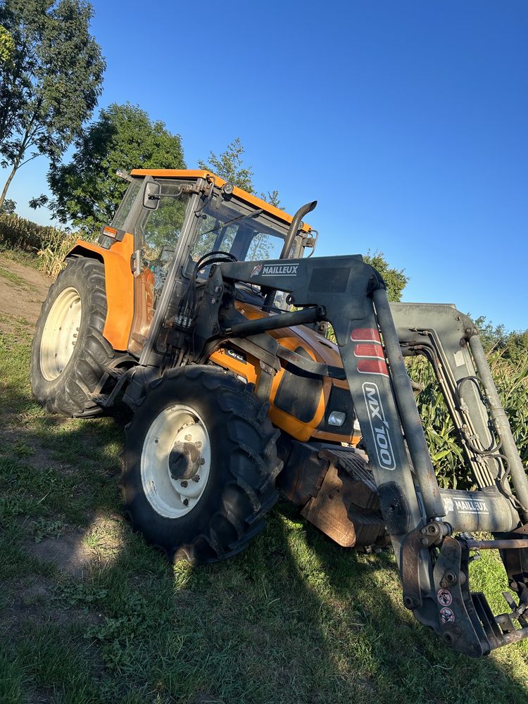 Ciągnik renault cares 340X