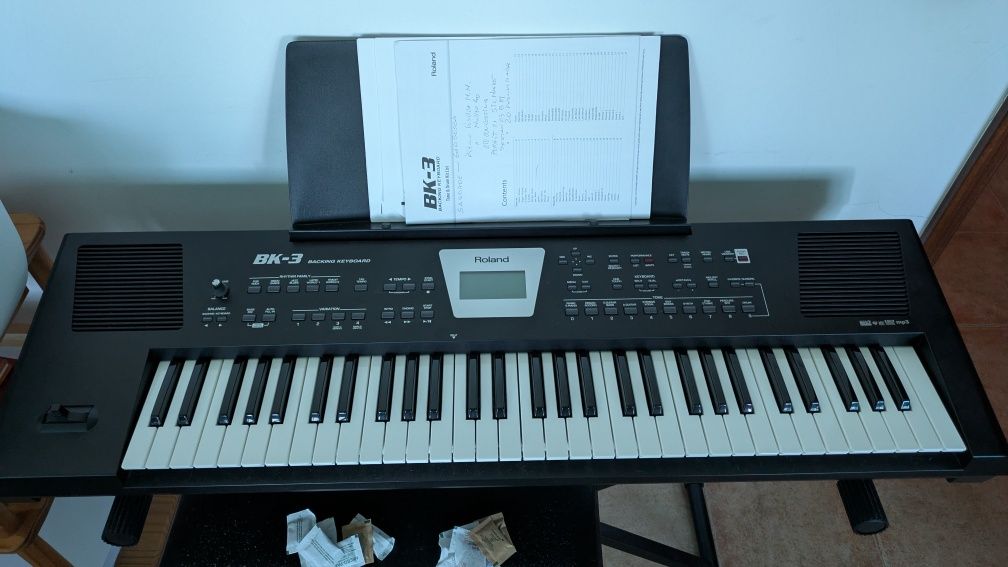 Organ piano Roland BK-3 Teclado de Acompanhamento