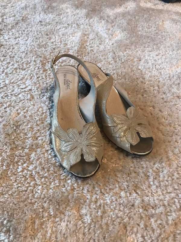de deni vere scarpe - nowe sandałki buty na obcasie z odkrytą piętą 36