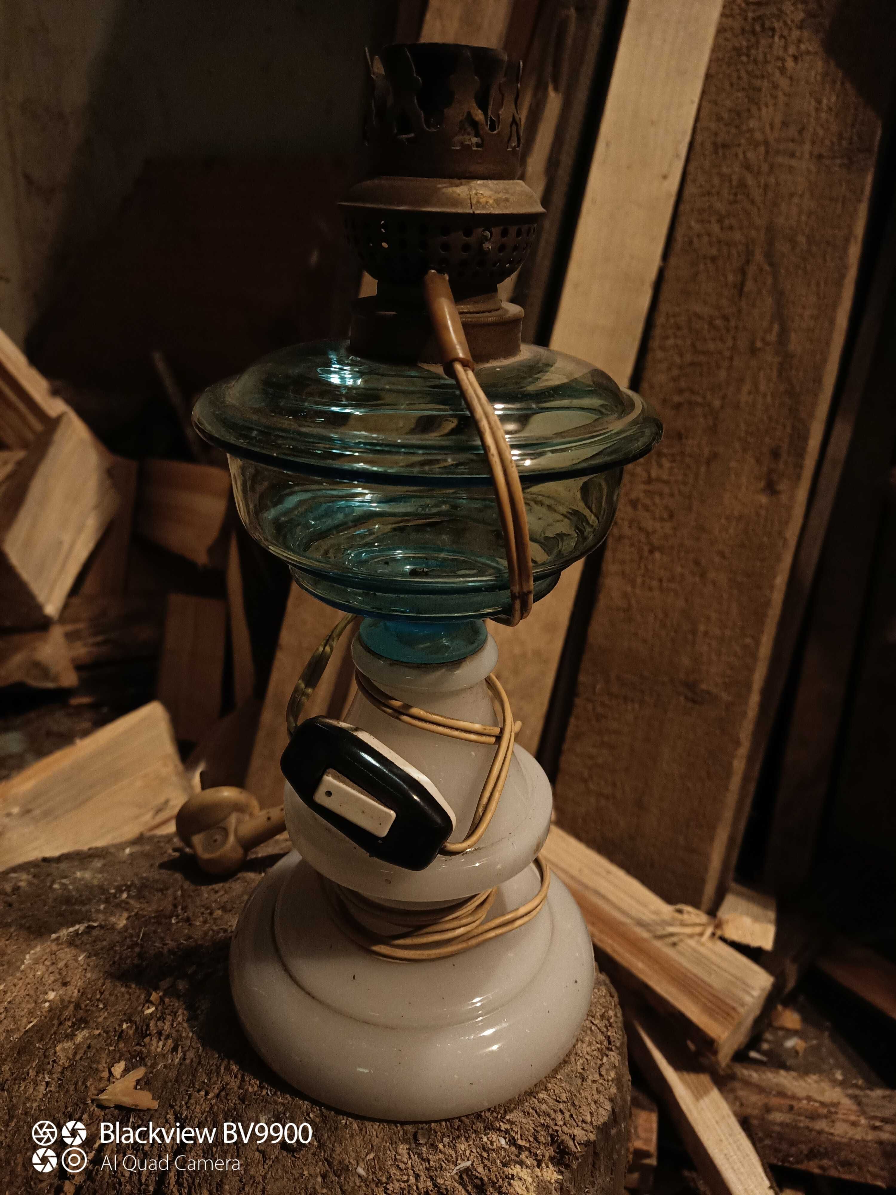 Stara lampka elektryczna